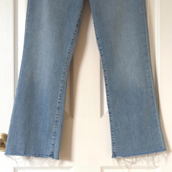 Joe's Jeans Classic Light Wash High Waisted Cropped Raw Hem Boot Cut Jeans 27 - Picture 3 of 15